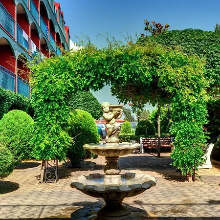 Kokiche Hotel Słoneczny Brzeg