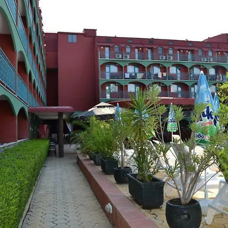 Kokiche Hotel Słoneczny Brzeg